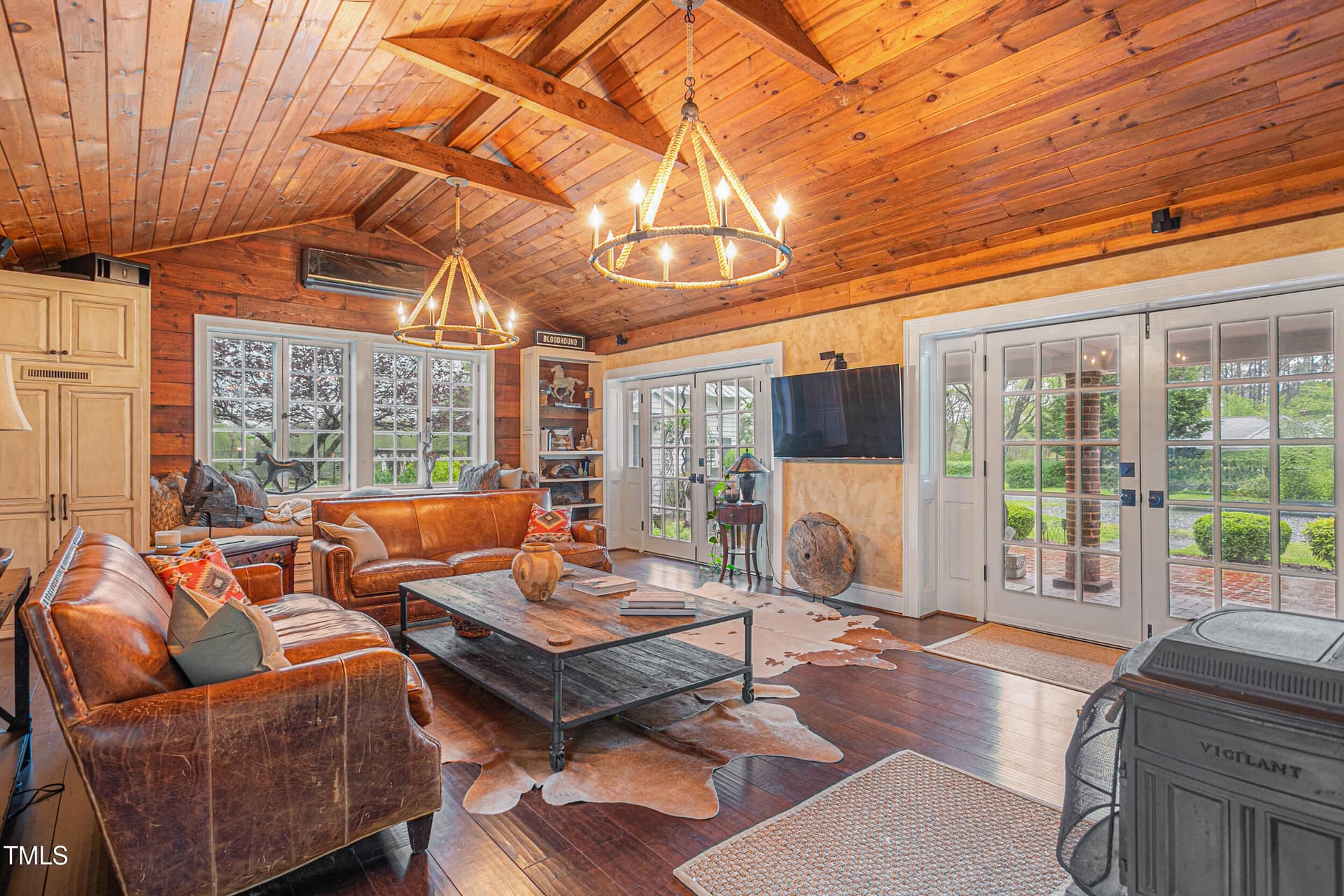 Living Room - 3542 Bason Road, Mebane, NC 27302