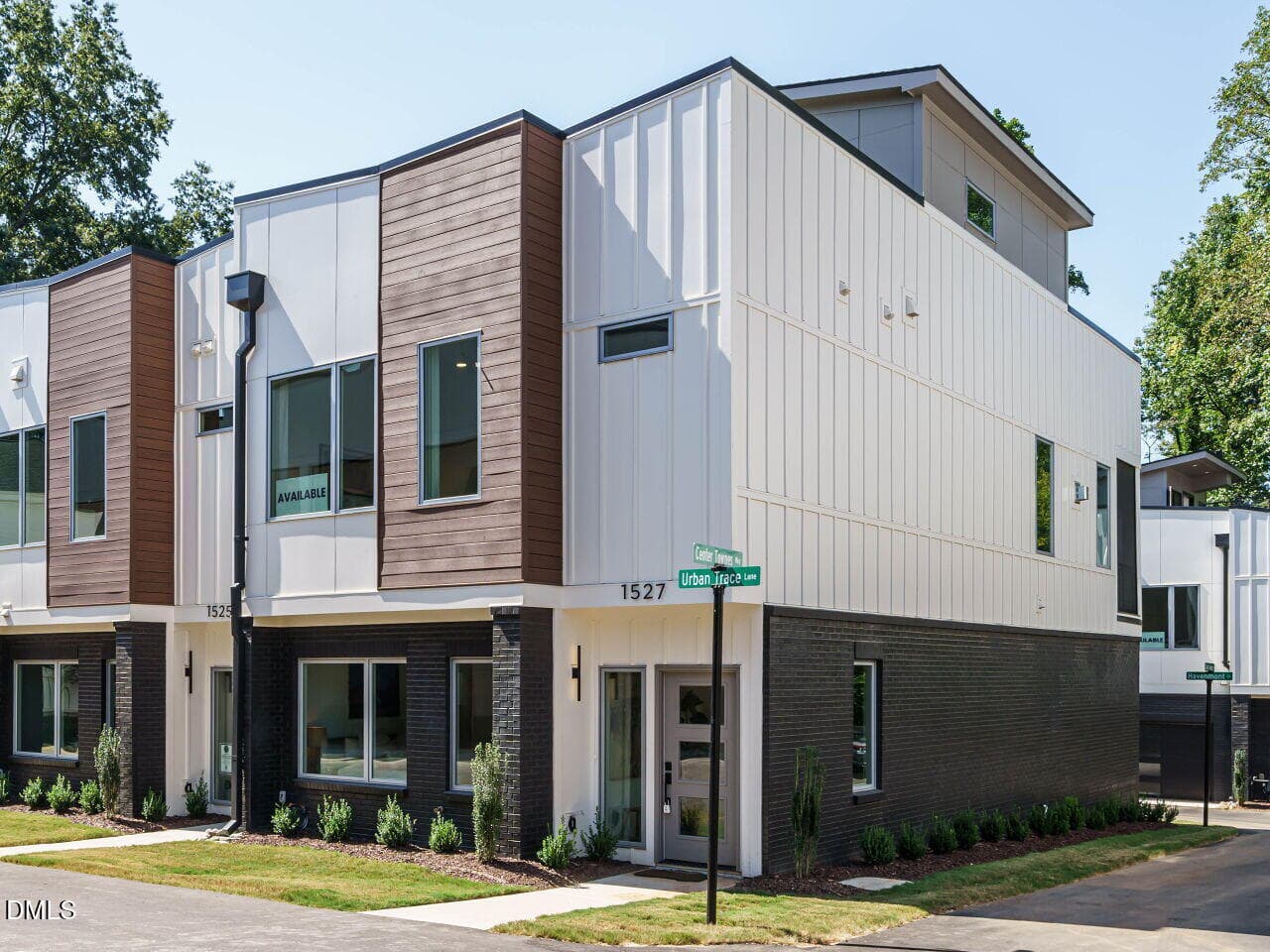 002-1280x960-corner-view - 1527 Urban Trace Lane, Raleigh, NC 27608, Raleigh