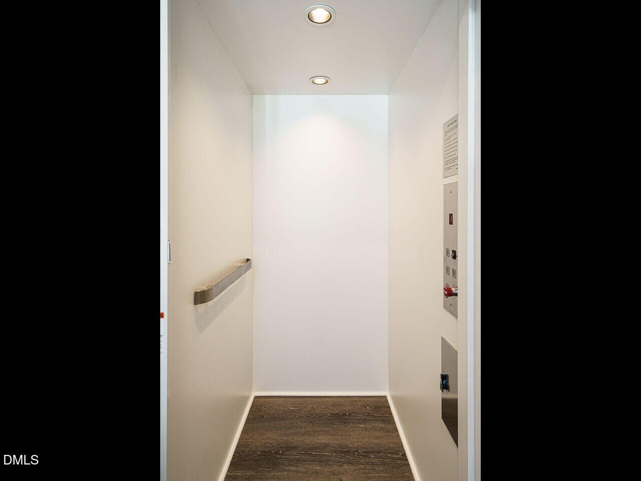 008-1280x960-photo - 1527 Havenmont Court, Raleigh, NC 27608, Raleigh