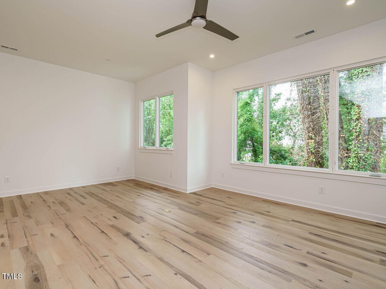 015-1280x960-living-dining - 1521 Havenmont Court, Raleigh, NC 27608, Raleigh