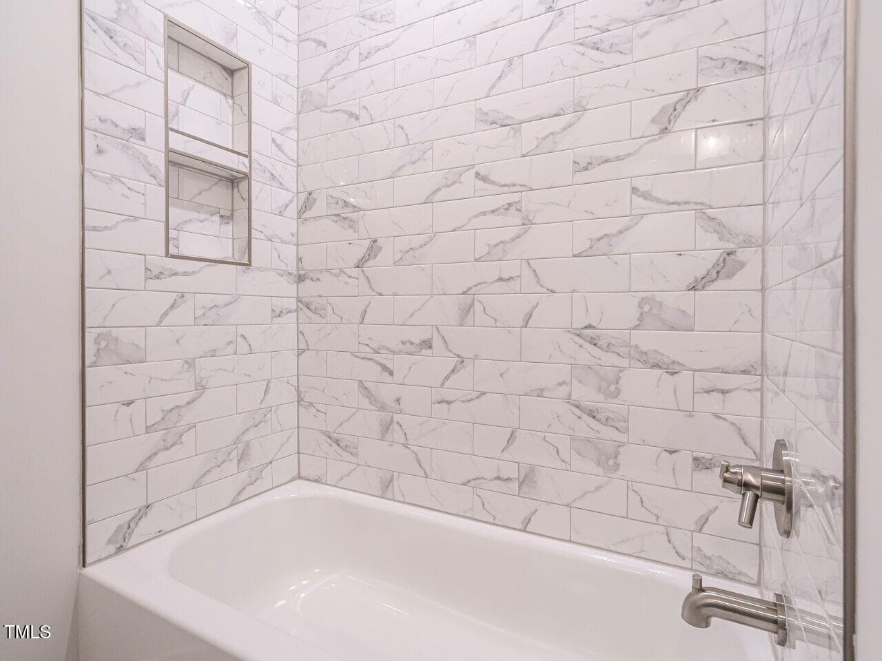008-1280x960-bathroom - 1521 Havenmont Court, Raleigh, NC 27608, Raleigh