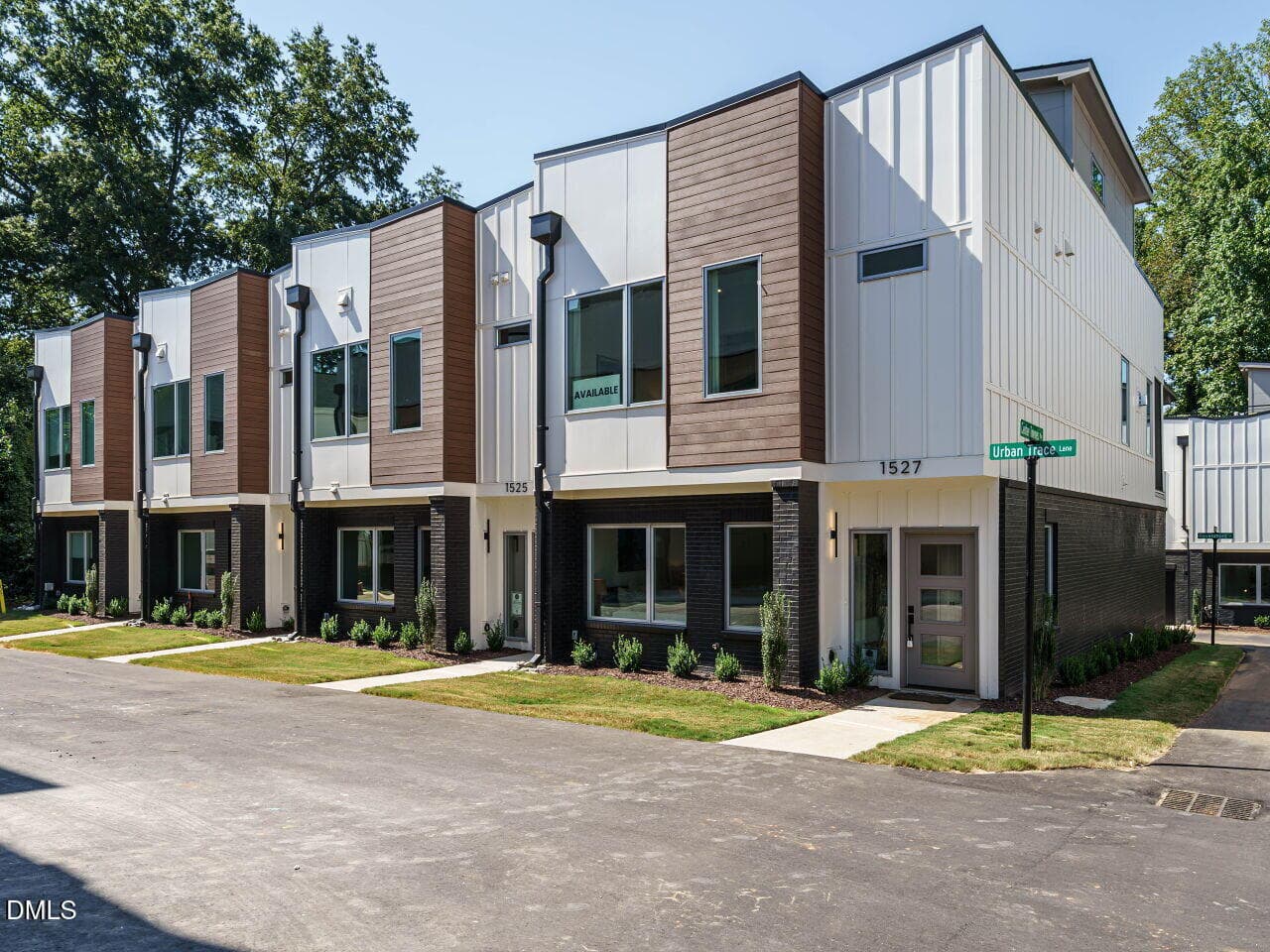 033-1280x960-building-view - 1525 Urban Trace Lane, Raleigh, NC 27608, Raleigh