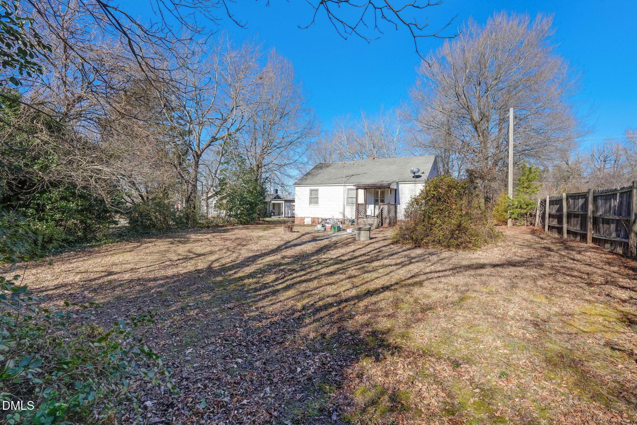 14-web-or-mls-DSC00256_57_58_59_60 - 805 E Haggard Avenue, Elon, NC 27244