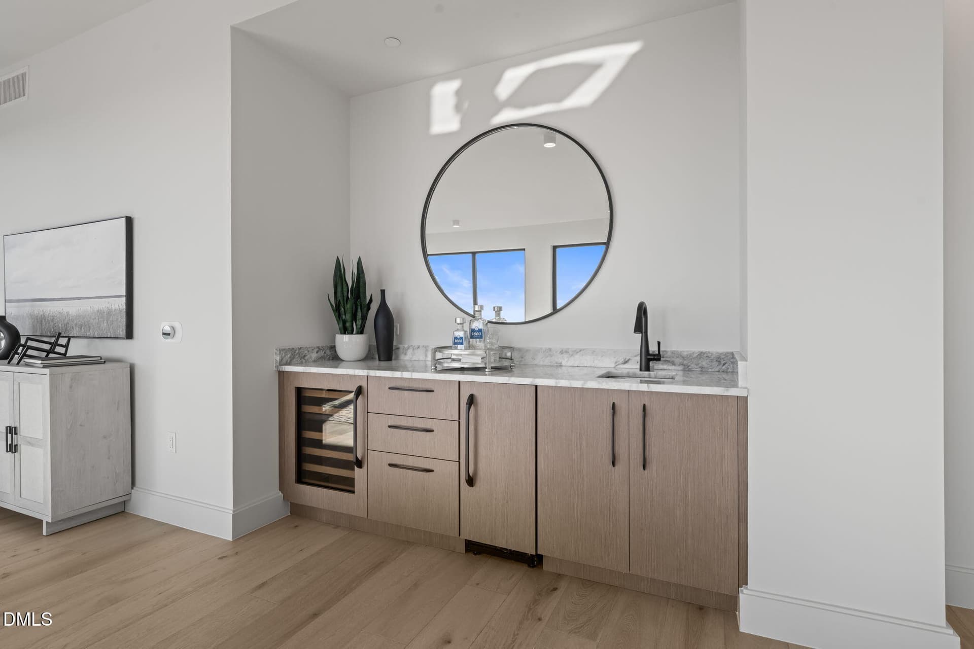 27-web-or-mls-untitled-44 - 115 Morris Street 2205, Durham, NC 27701