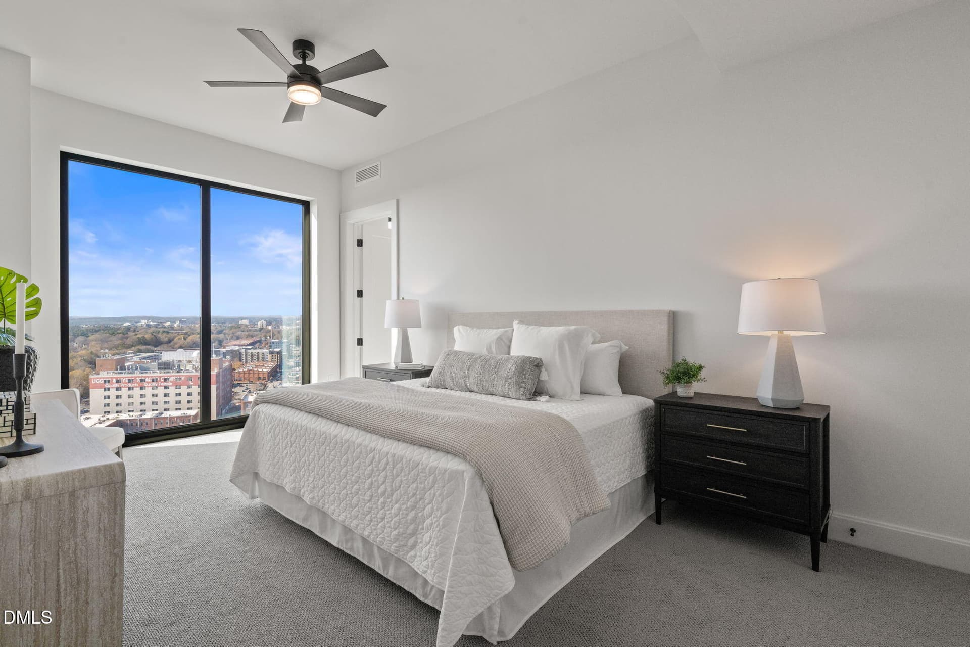 40-web-or-mls-untitled-46 - 115 Morris Street 2205, Durham, NC 27701