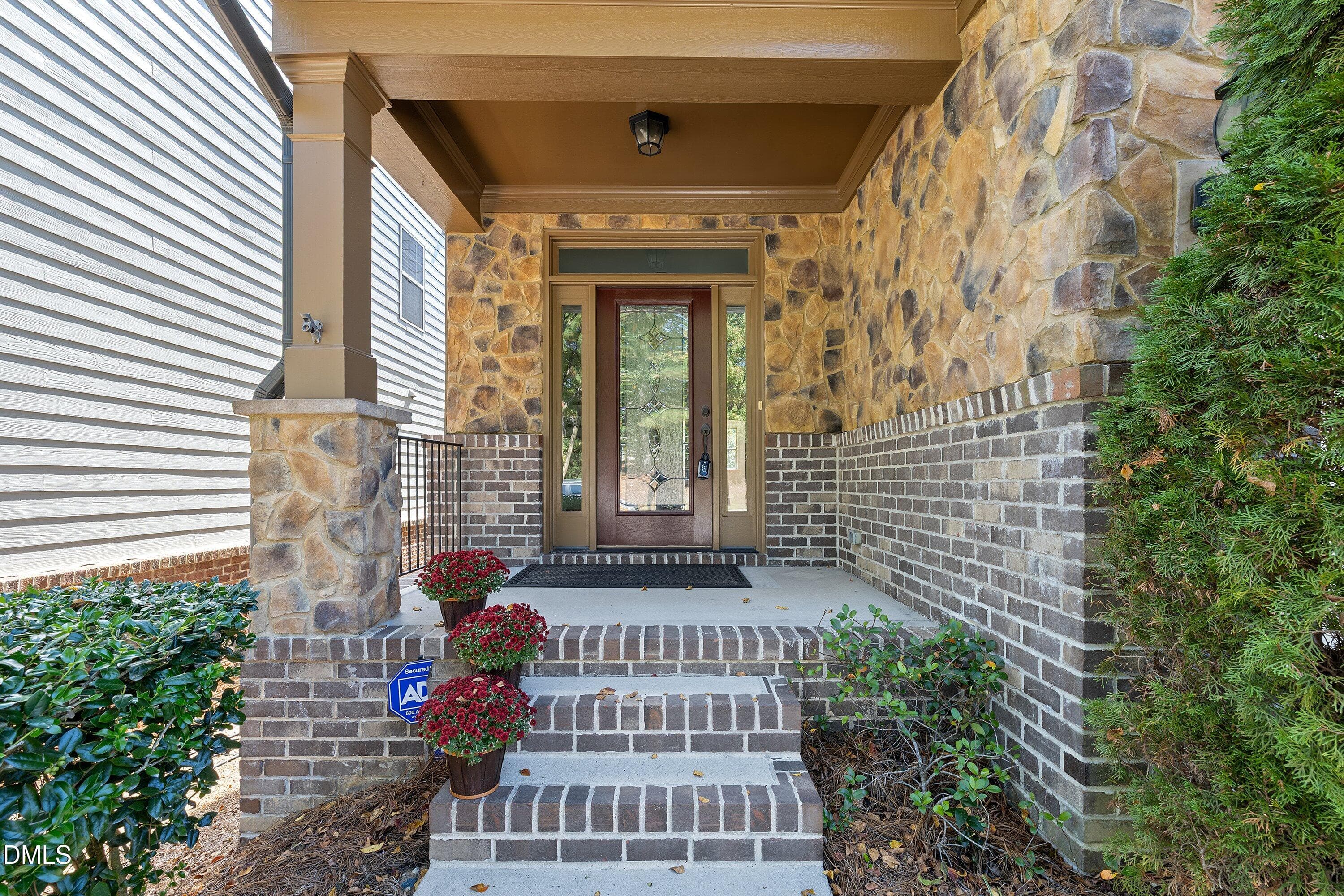 06-644 Angelica Cir_1379 - 644 Angelica Circle, Cary, NC 27518, Cary