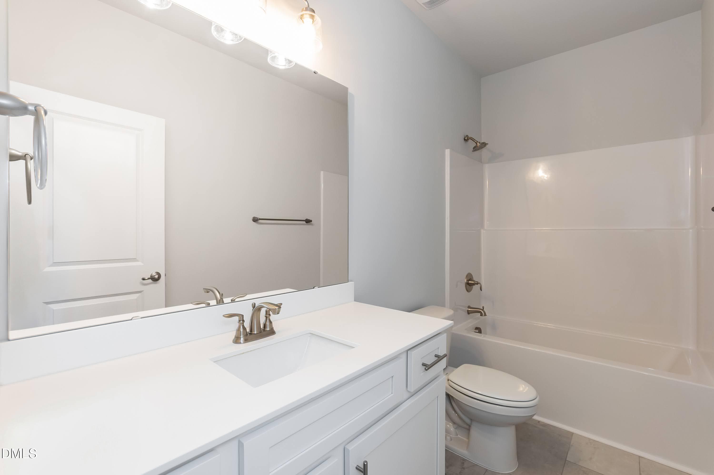Bathroom 01 - 49 Galway Road, Lillington, NC 27546