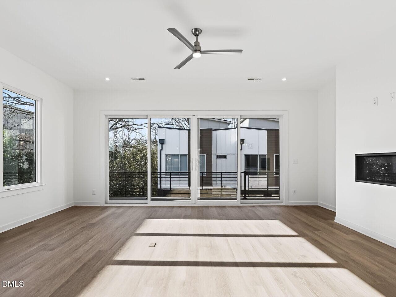 011-1280x960-living-room - 1521 Sunrise Avenue, Raleigh, NC 27608, Raleigh