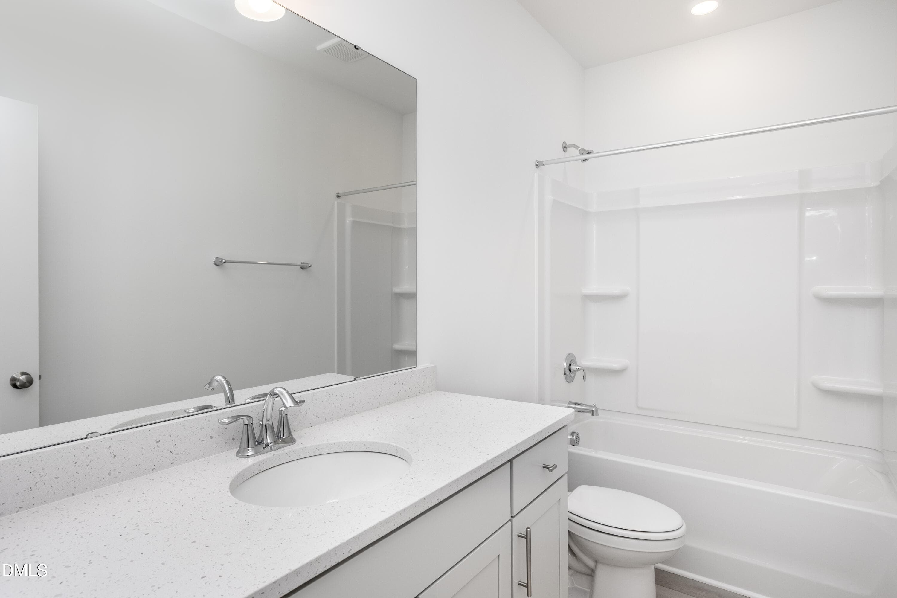 Full Bath - 3708 Vector Drive Ef 22, Wilson, NC 27896, Wilson