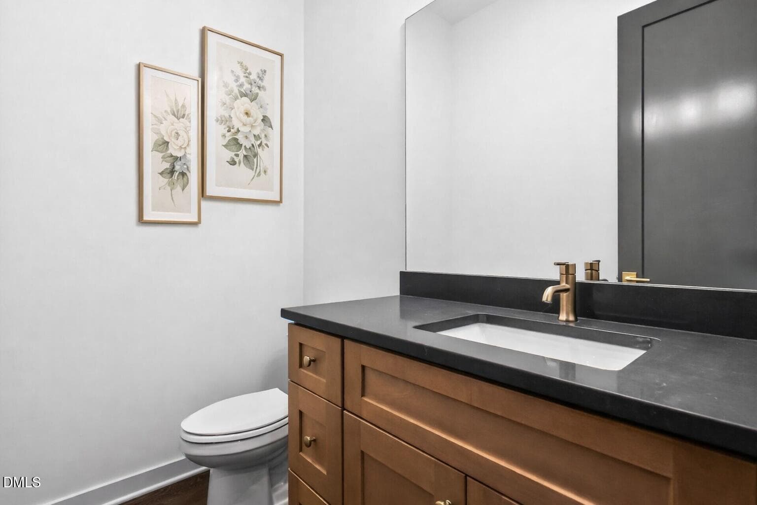 halfbath - 1521 1/2 Sunrise Avenue, Raleigh, NC 27608, Raleigh