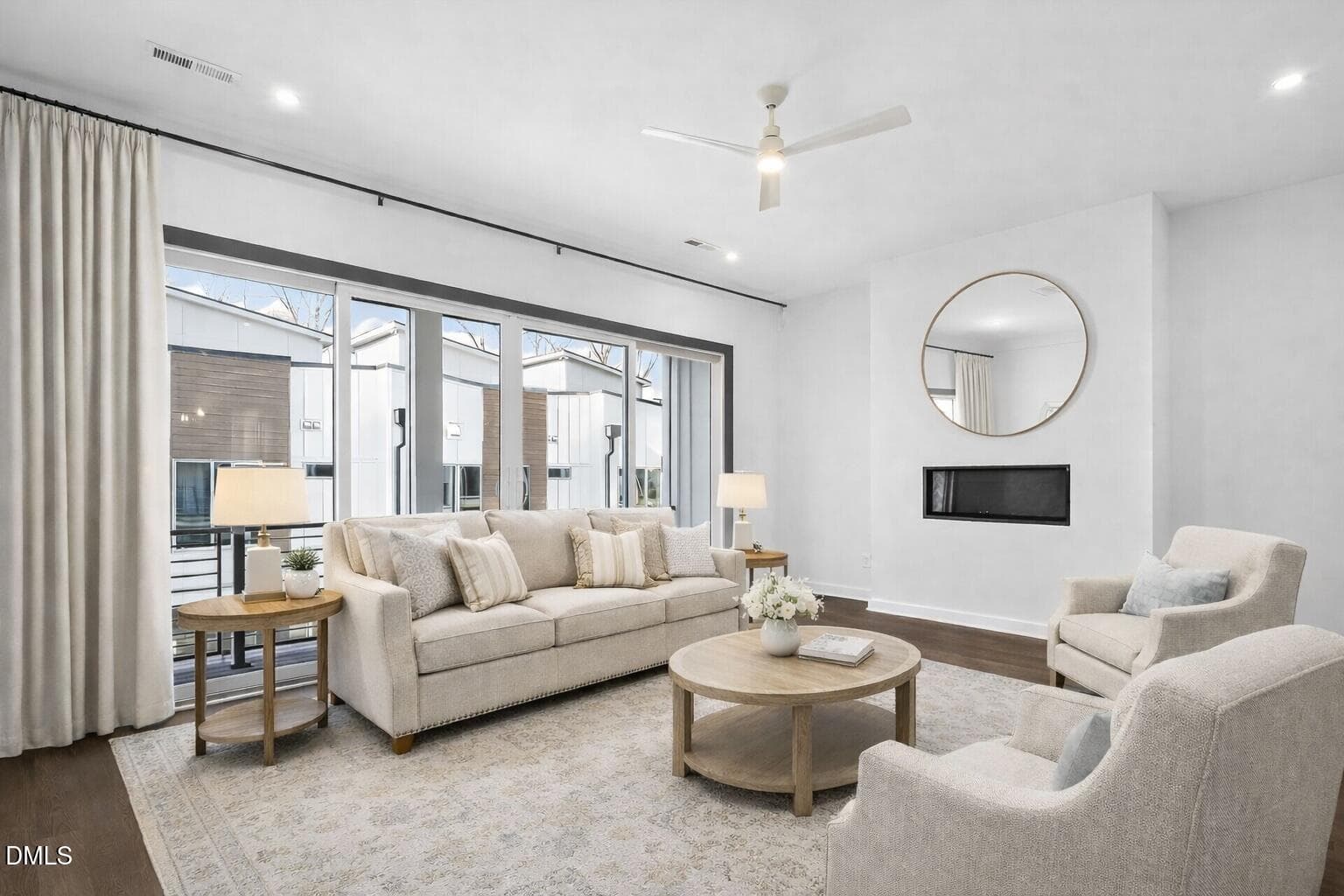 Livingroom - 1521 1/2 Sunrise Avenue, Raleigh, NC 27608, Raleigh