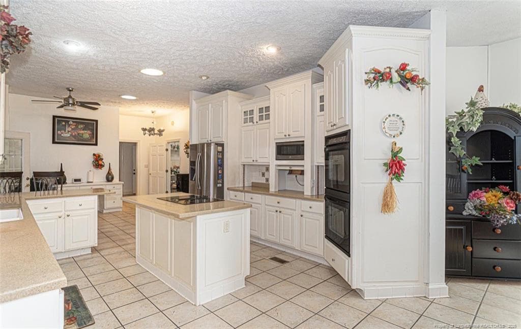 Photo 4 - 405 S Bond Street, Rowland, NC 28383