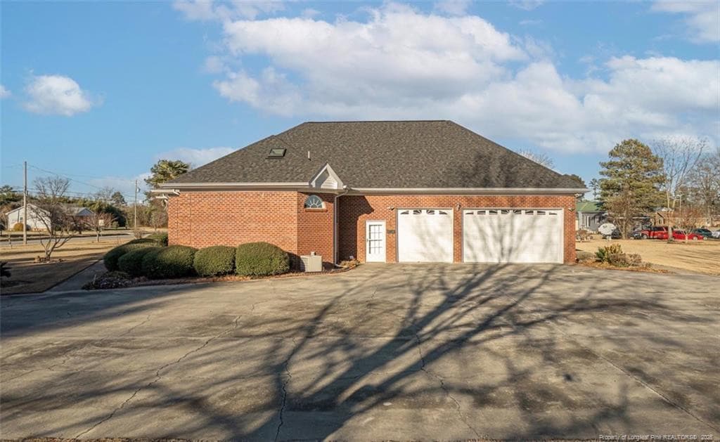 Photo 15 - 405 S Bond Street, Rowland, NC 28383