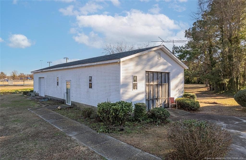 Photo 17 - 405 S Bond Street, Rowland, NC 28383