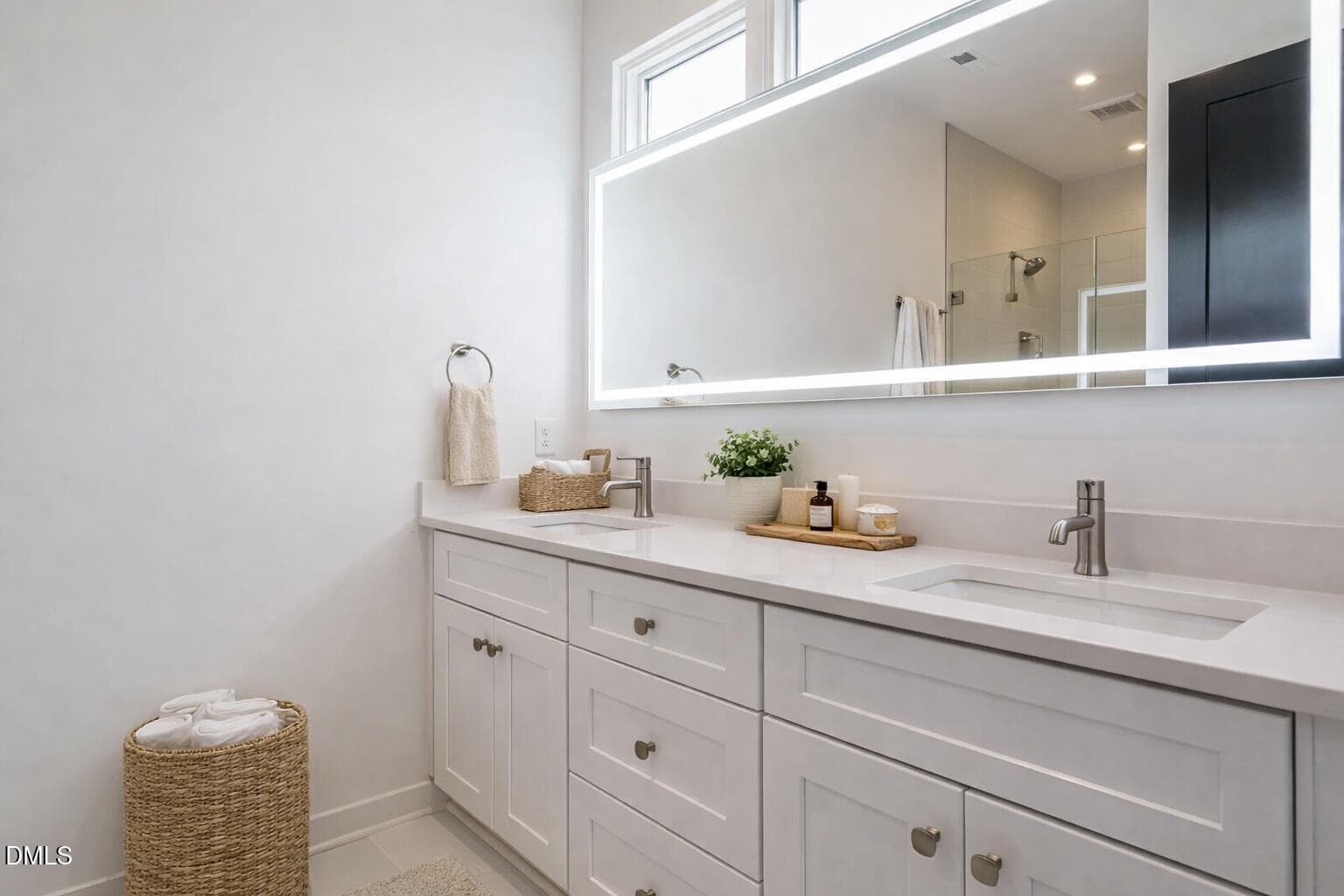 Primarybath - 1521 Havenmont Court, Raleigh, NC 27608, Raleigh