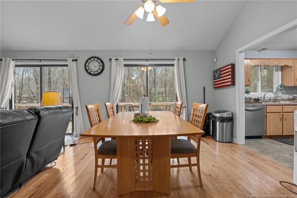 Dining Area - 326 Harbor Trace, Sanford, NC 27332