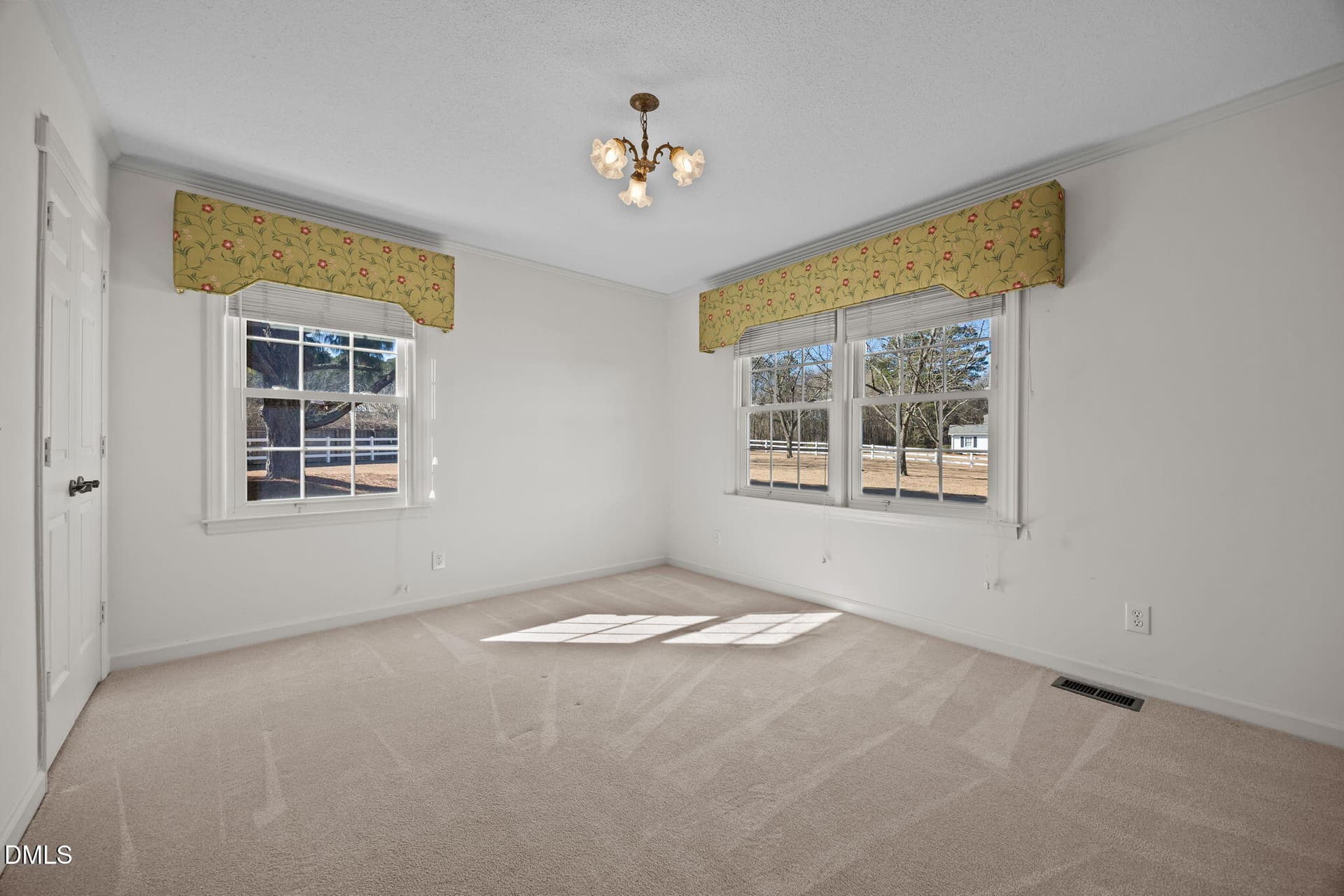 17-web-or-mls-IMG_8570 - 4943 U.S. 301, Dunn, NC 28334