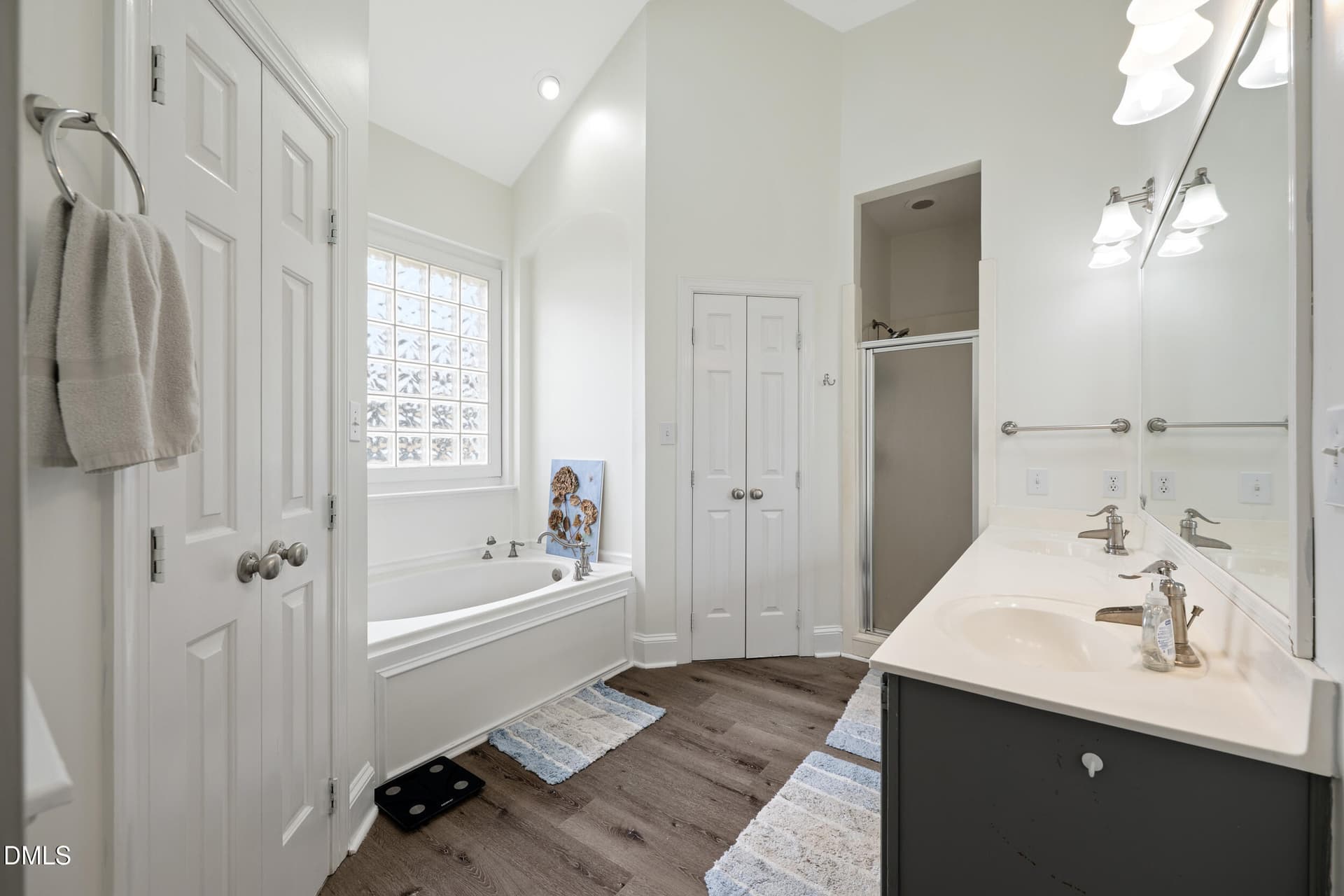 24 -3405 apple meadow dr, interior, prim - 3405 Apple Meadow Drive, Fuquay Varina, NC 27526