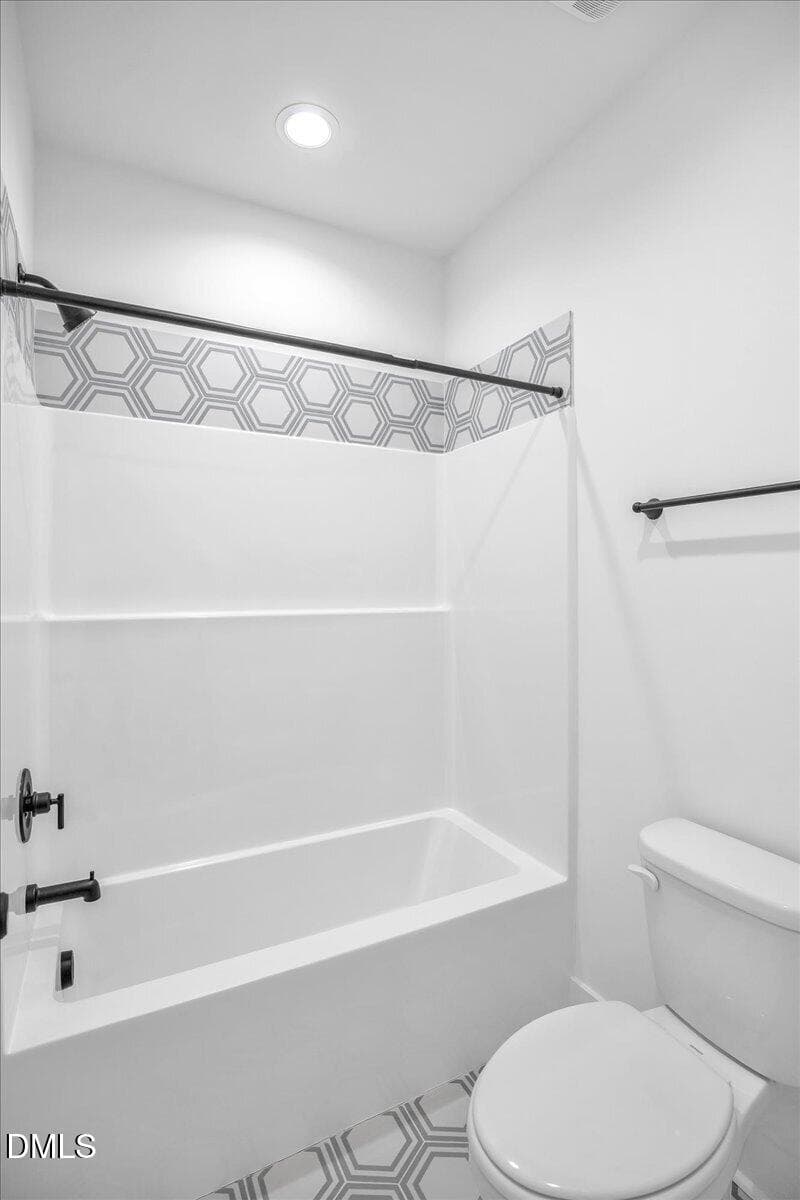 Hall Bath - 12885 Mallard Rock Drive, Zebulon, NC 27597, Zebulon