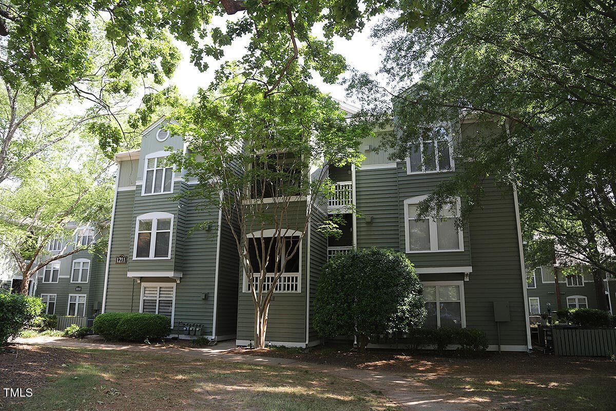 1211 Westview Lane Unit 201A - 1211 Westview Lane 201, Raleigh, NC 27605, Raleigh