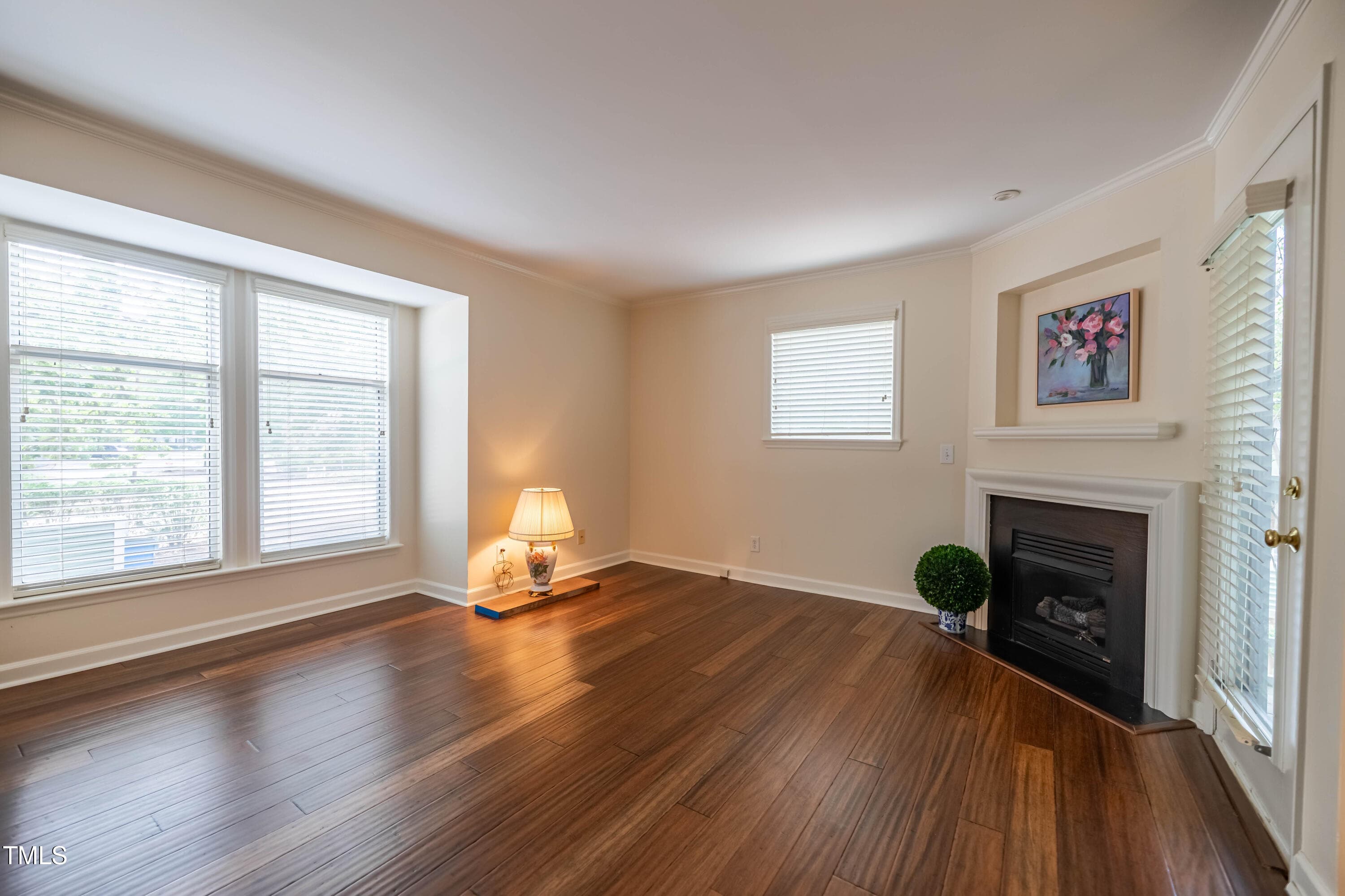 2E6A6200-HDR - 1211 Westview Lane 201, Raleigh, NC 27605, Raleigh