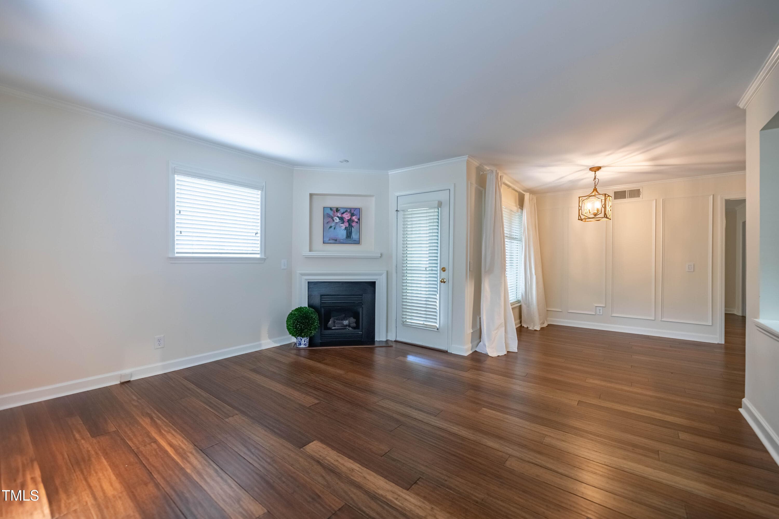 2E6A6205-HDR - 1211 Westview Lane 201, Raleigh, NC 27605, Raleigh