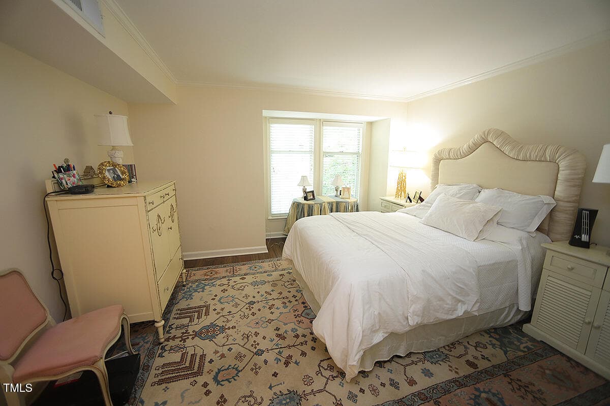 1211 Westview Lane Unit 201L - 1211 Westview Lane 201, Raleigh, NC 27605, Raleigh