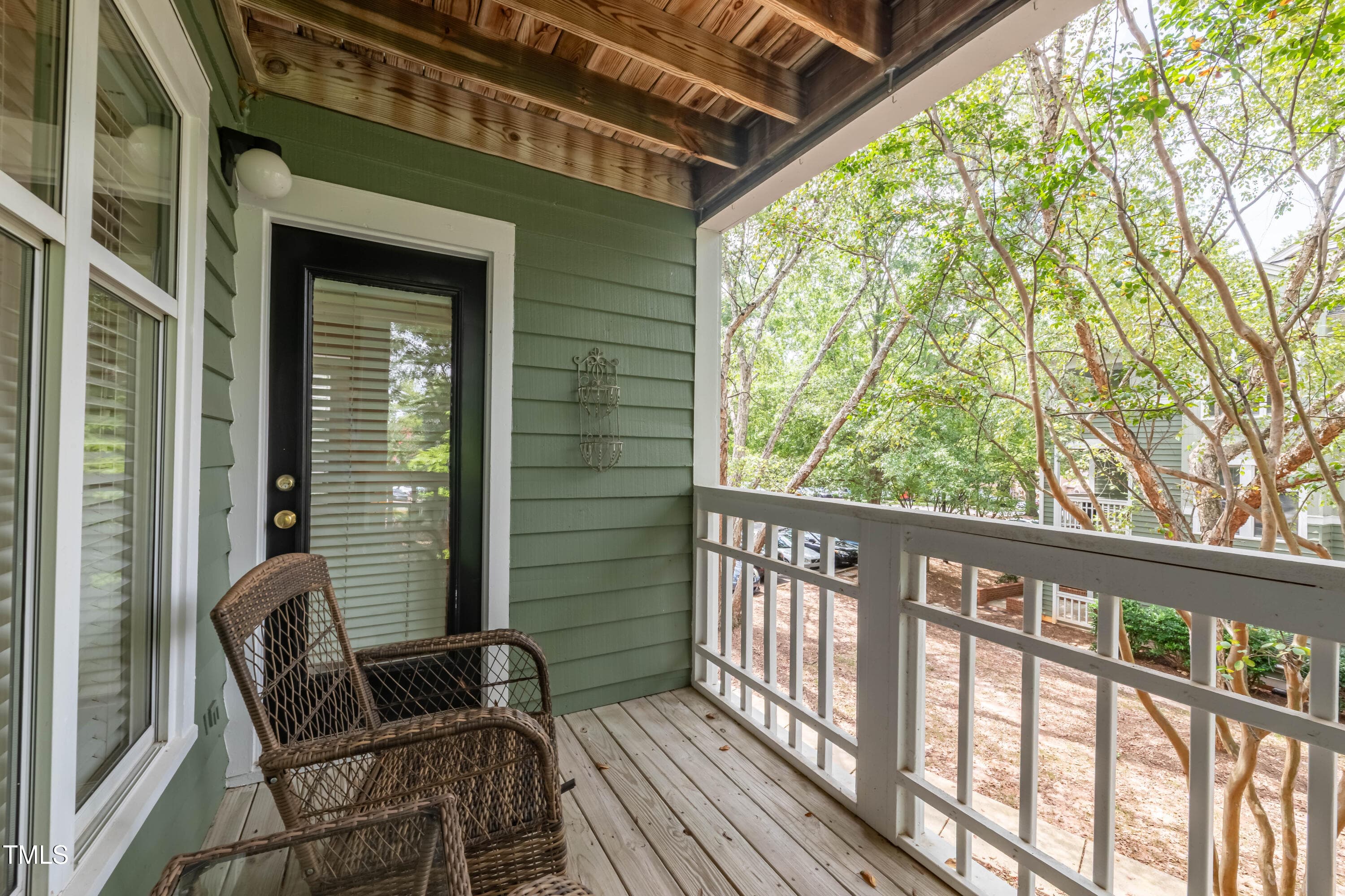 2E6A6295-HDR - 1211 Westview Lane 201, Raleigh, NC 27605, Raleigh