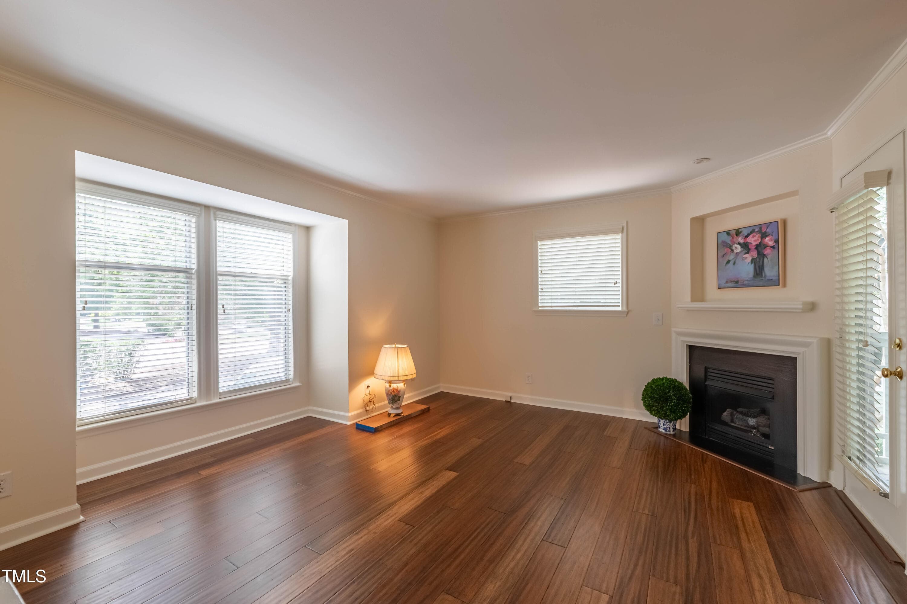 2E6A6300-HDR - 1211 Westview Lane 201, Raleigh, NC 27605, Raleigh