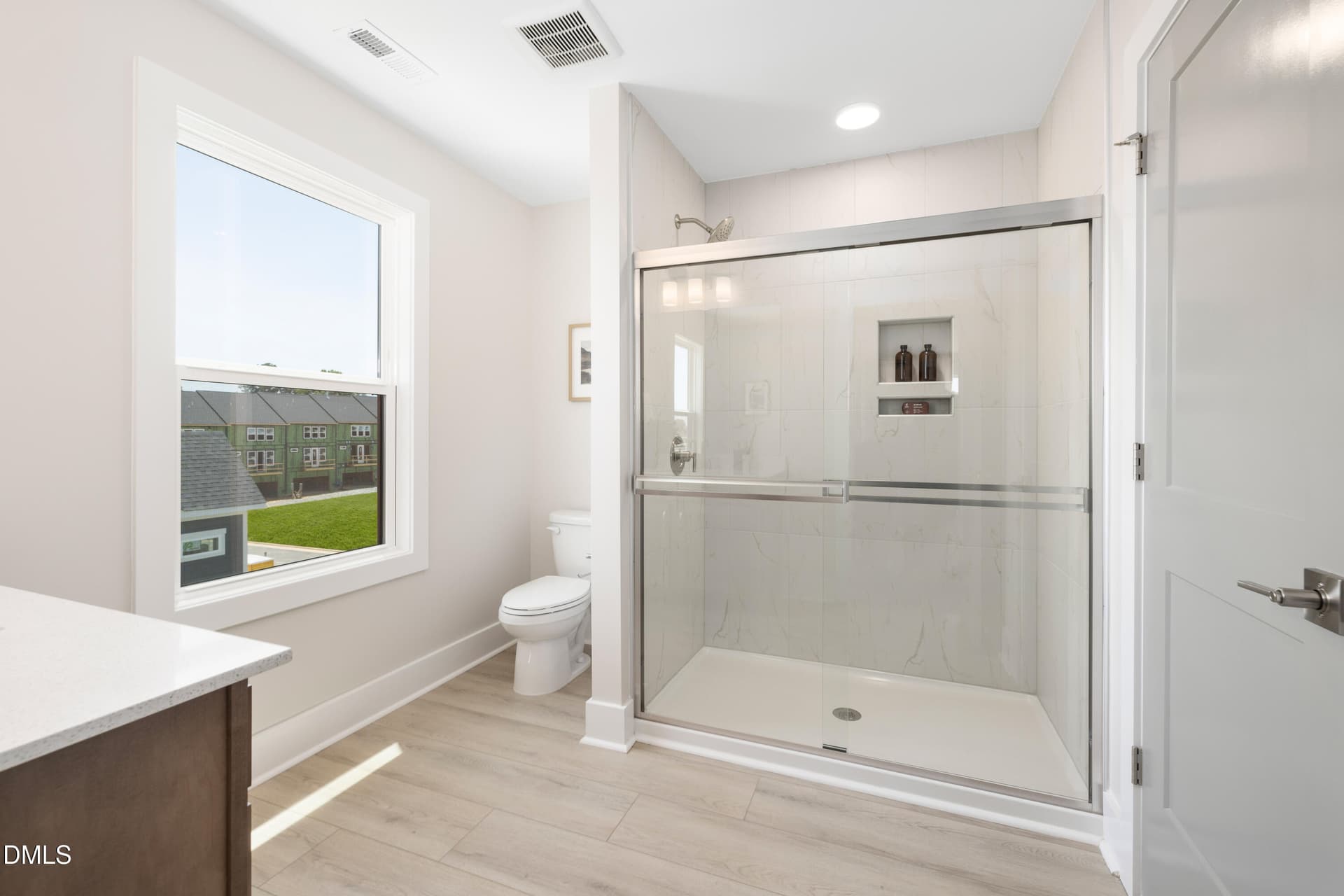 Bath 4 - 2417 Safe Harbour Road, Fuquay Varina, NC 27526