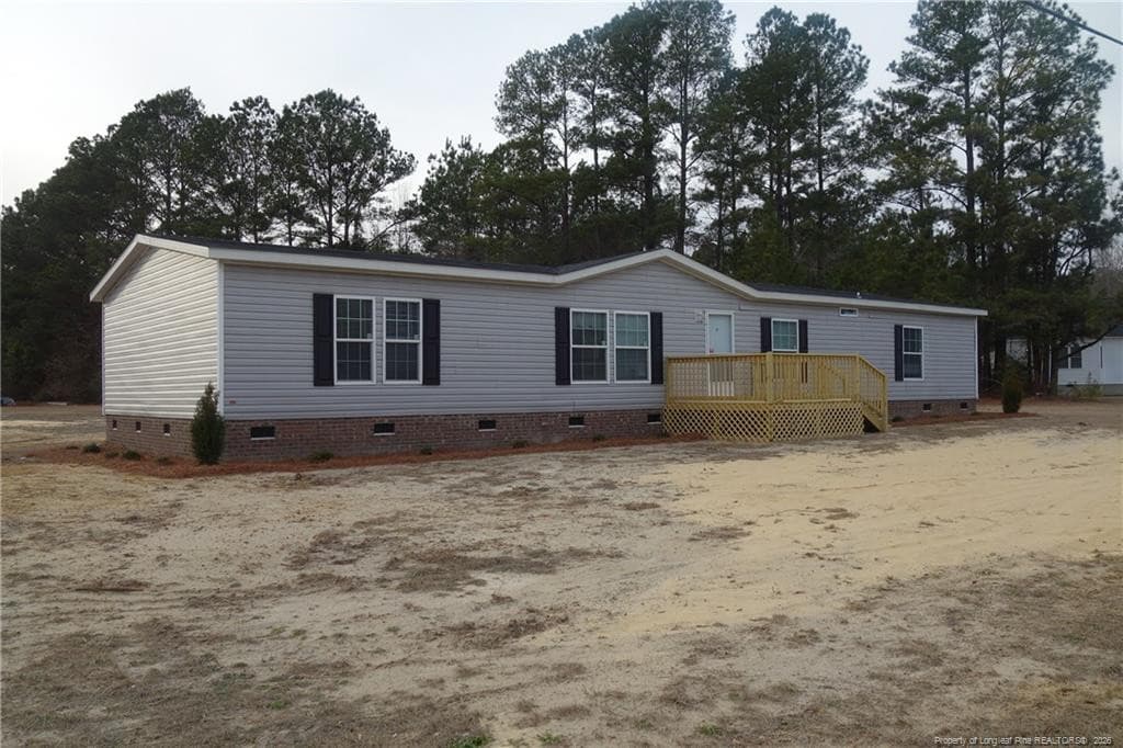 1438 Twisted Hickory Road, Elizabethtown, NC 28337
