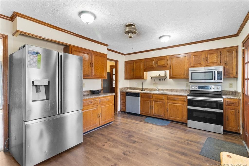 Spacious kitchen - 2924 Walden Road, Fayetteville, NC 28303, Fayetteville