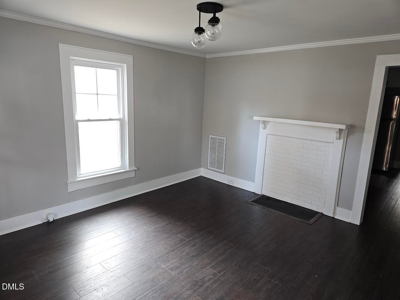 Livingrm - 1307 N Hyde Park Avenue, Durham, NC 27701, Durham