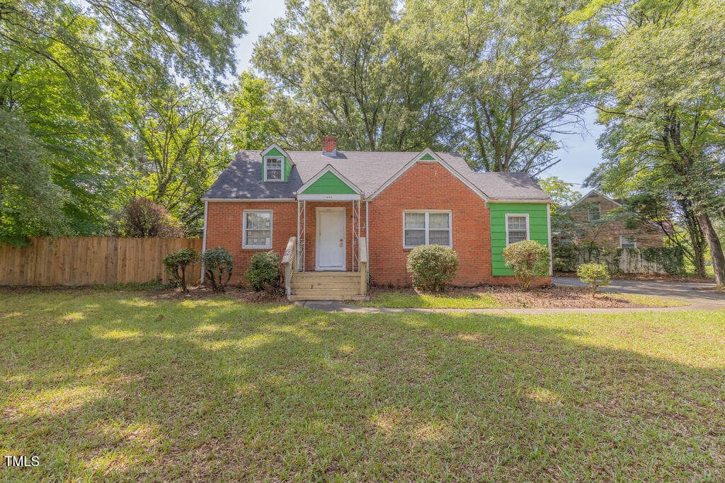 297A8499 - 301 N King Charles Road, Raleigh, NC 27610, Raleigh