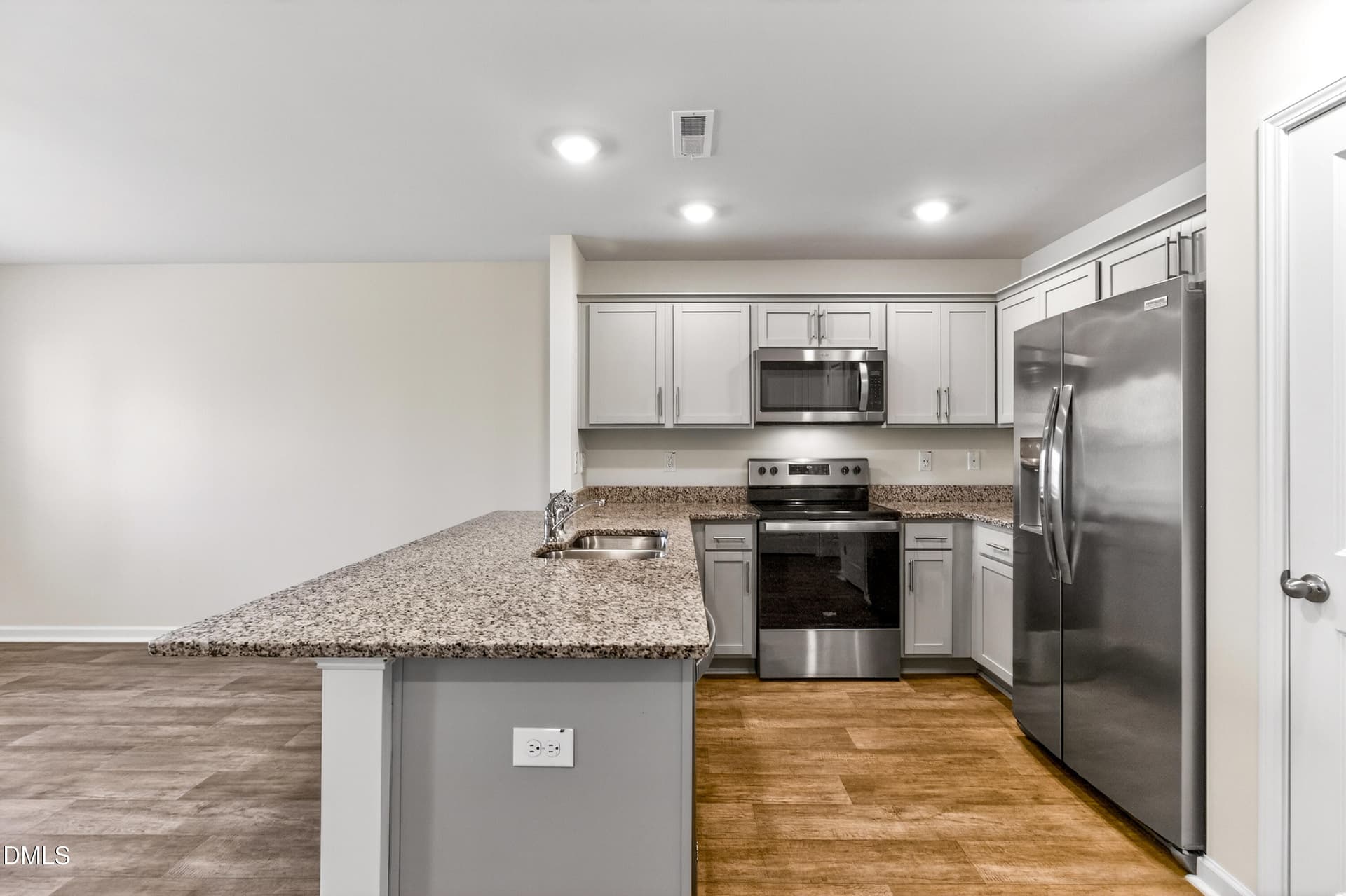 6 Kitchen - 145 Tributary Way, Fuquay Varina, NC 27526