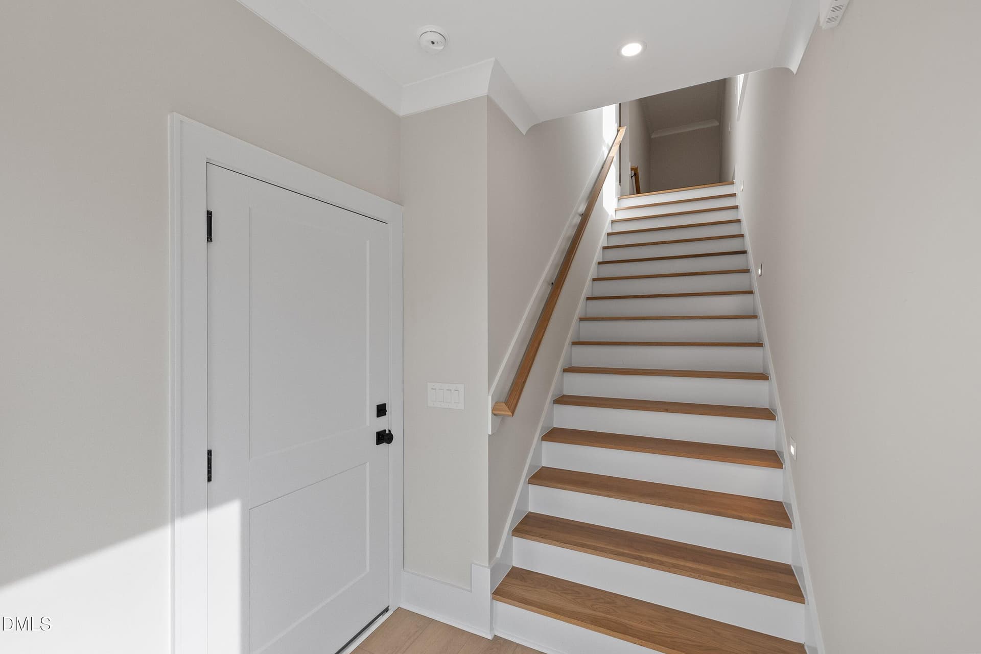 10-223 S West St _1579 - 223 S West Street, Fuquay Varina, NC 27526