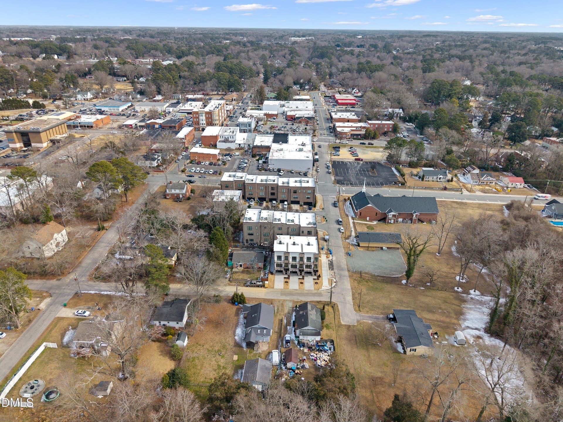 56-219 S West St_ (1) - 221 S West Street, Fuquay Varina, NC 27526