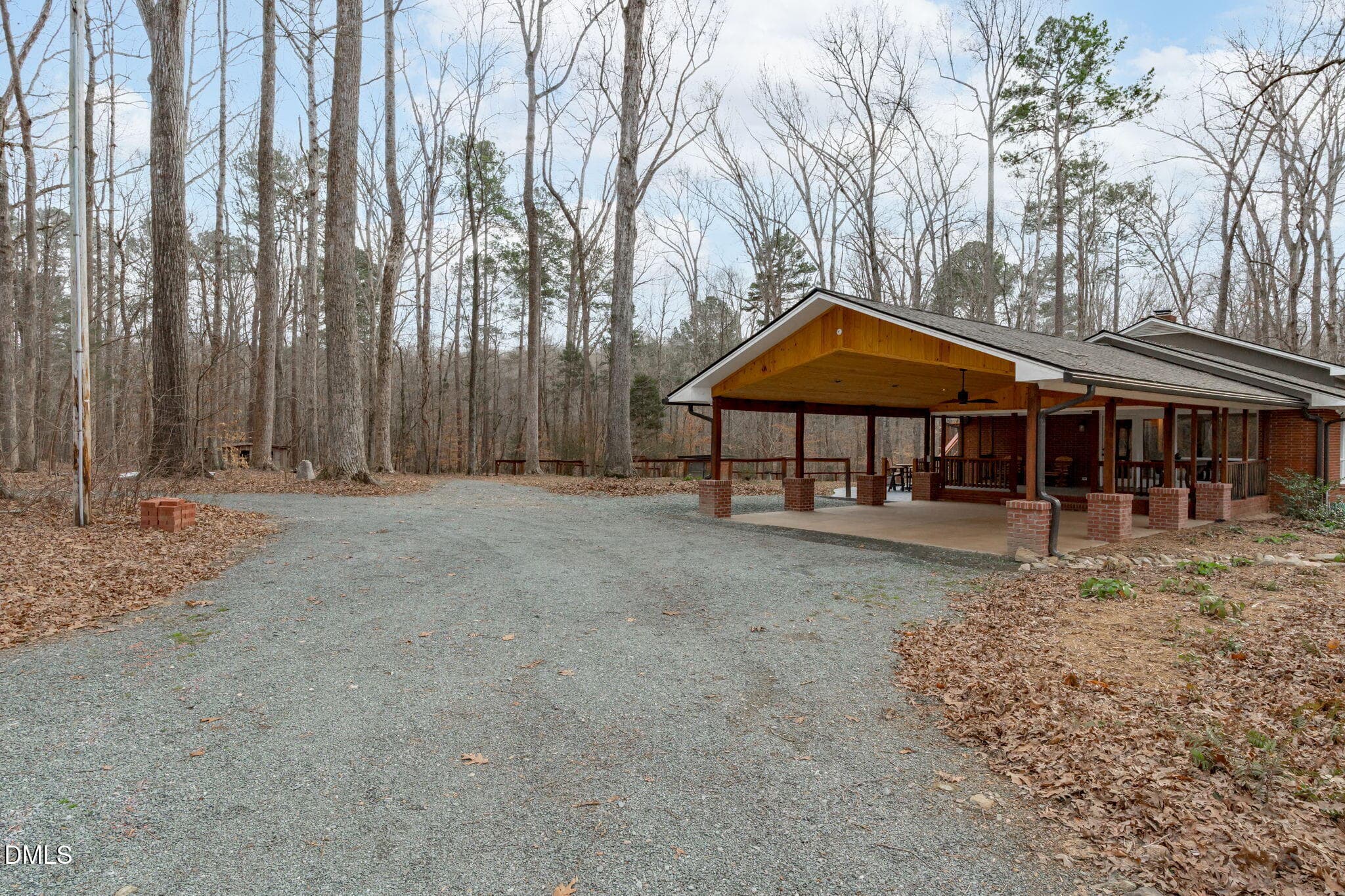 B-17 - 5500 Nc Highway 86, Chapel Hill, NC 27514, Chapel Hill