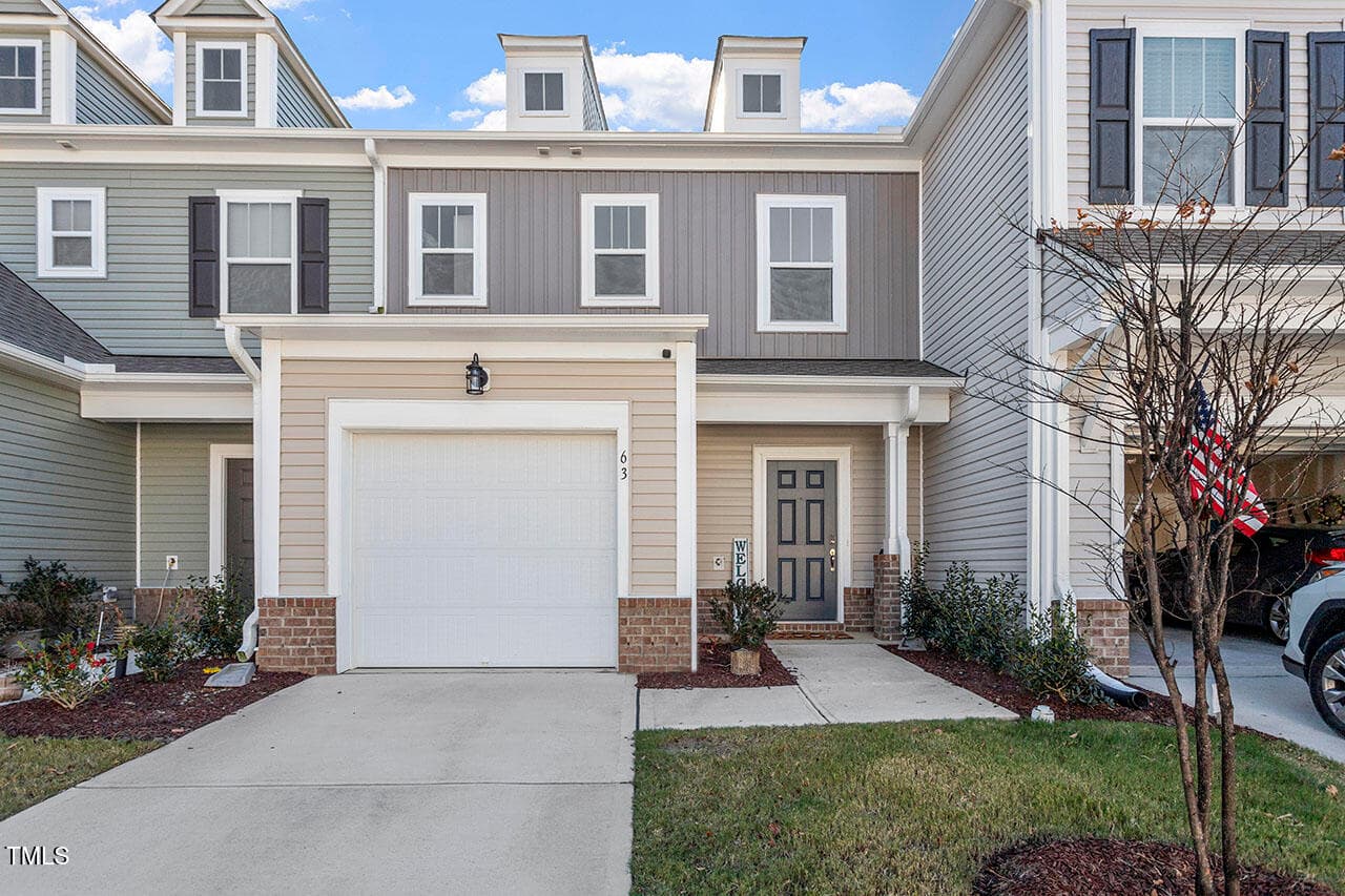 63 Pale Moss Drive, Clayton, NC 27527