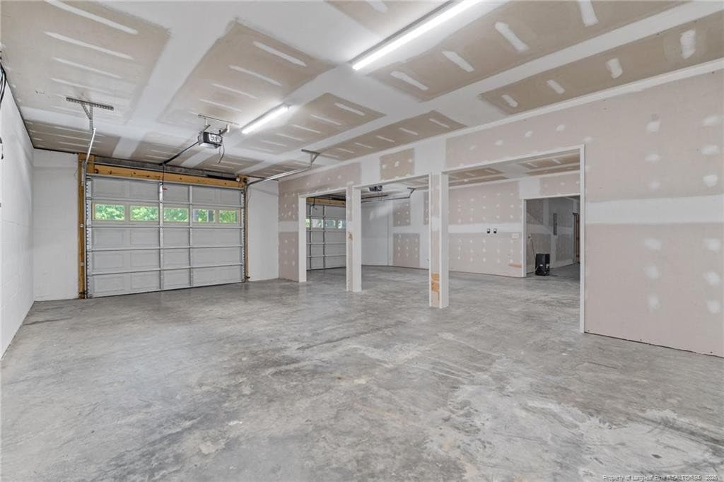 Photo 23 - 15 The Pointe, Sanford, NC 27332