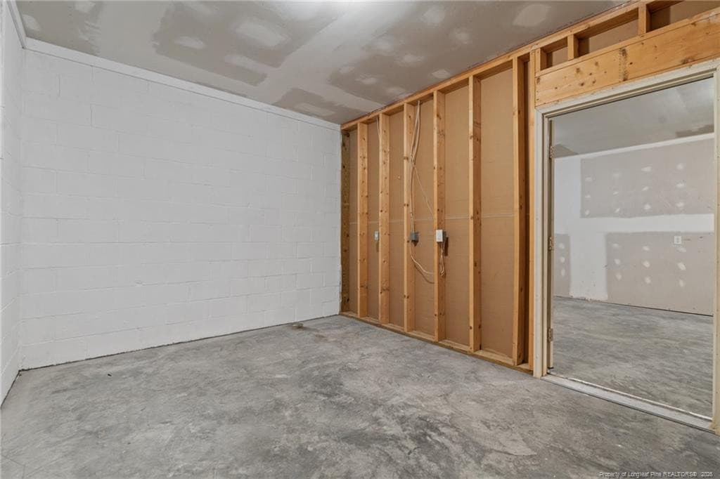 Photo 27 - 15 The Pointe, Sanford, NC 27332