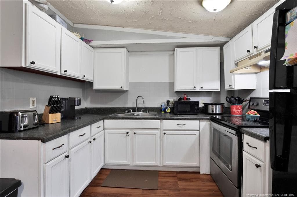 Photo 12 - 8521 Candlebrush Drive, Linden, NC 28356