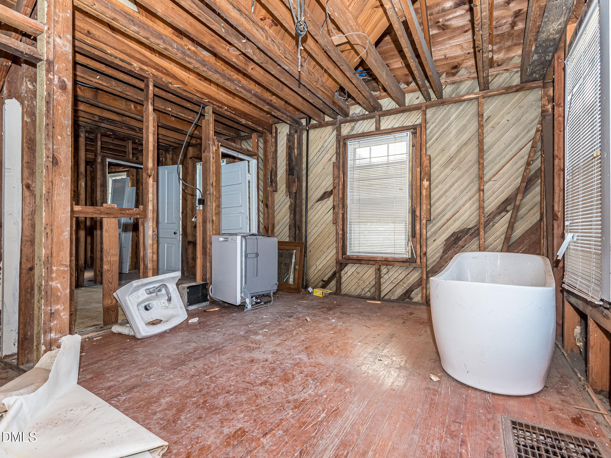 InTrust_Realty_Lee_1825_White_Oak-7566 - 1825 White Oak Road, Raleigh, NC 27608, Raleigh