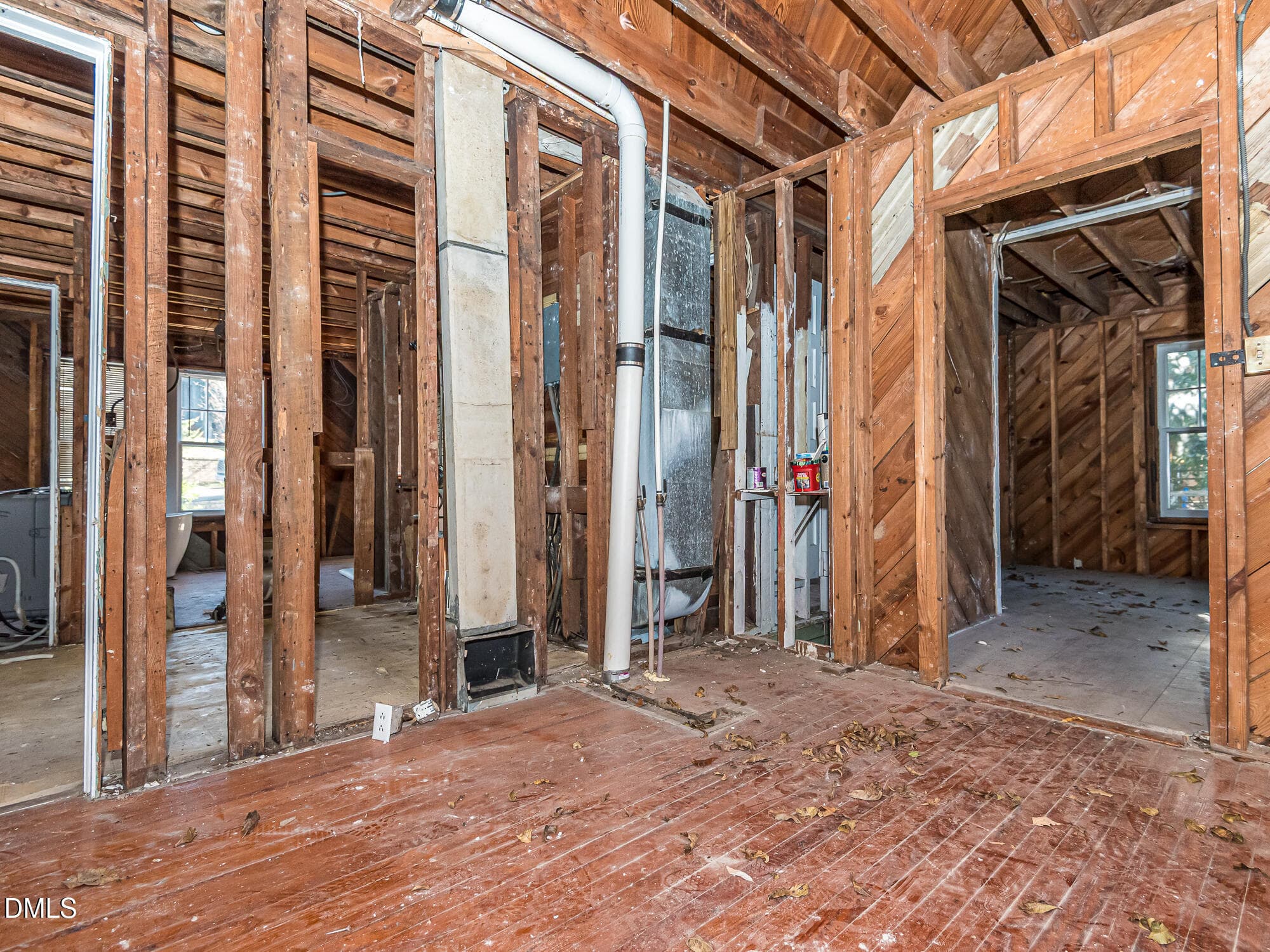 InTrust_Realty_Lee_1825_White_Oak-7572 - 1825 White Oak Road, Raleigh, NC 27608, Raleigh