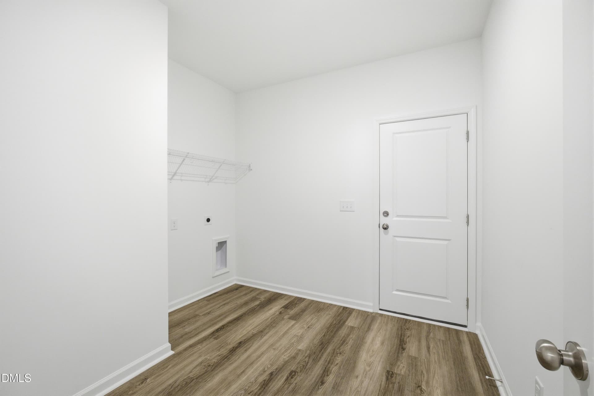 Mudroom / Laundry - 305 Brindle Drive, Fuquay Varina, NC 27526