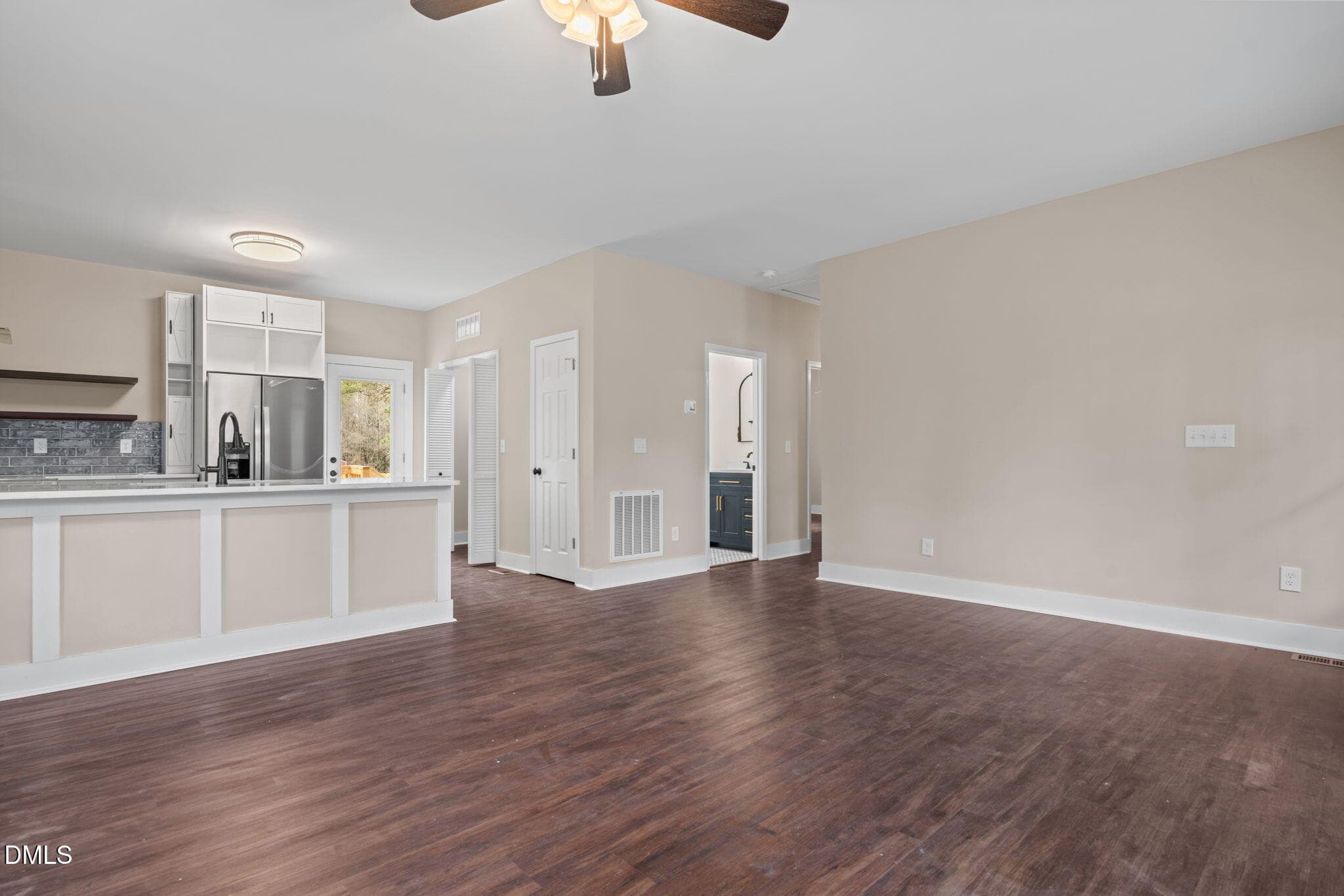 Dining Area - 147 Creek Bend Drive, Vass, NC 28394