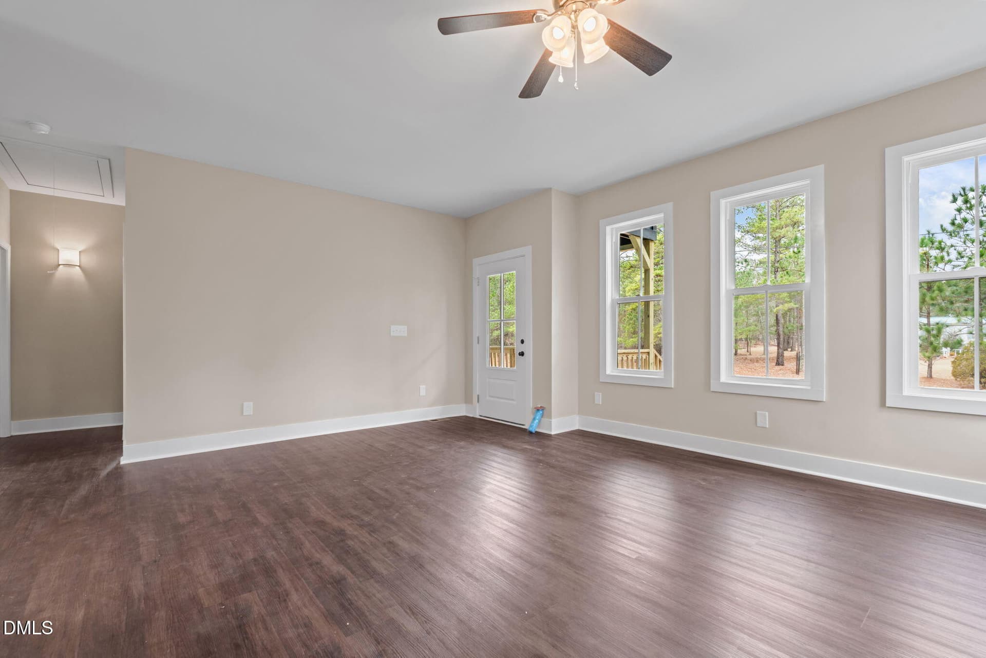 Spacious Living Room - 147 Creek Bend Drive, Vass, NC 28394