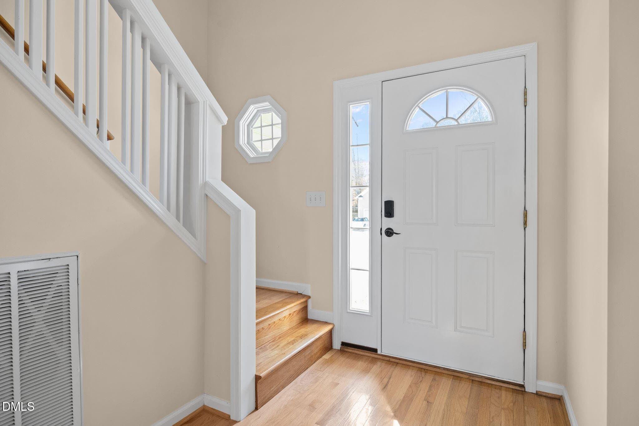 24-web-or-mls-IMG_4429 - 5210 Groveside Court, Raleigh, NC 27613, Raleigh