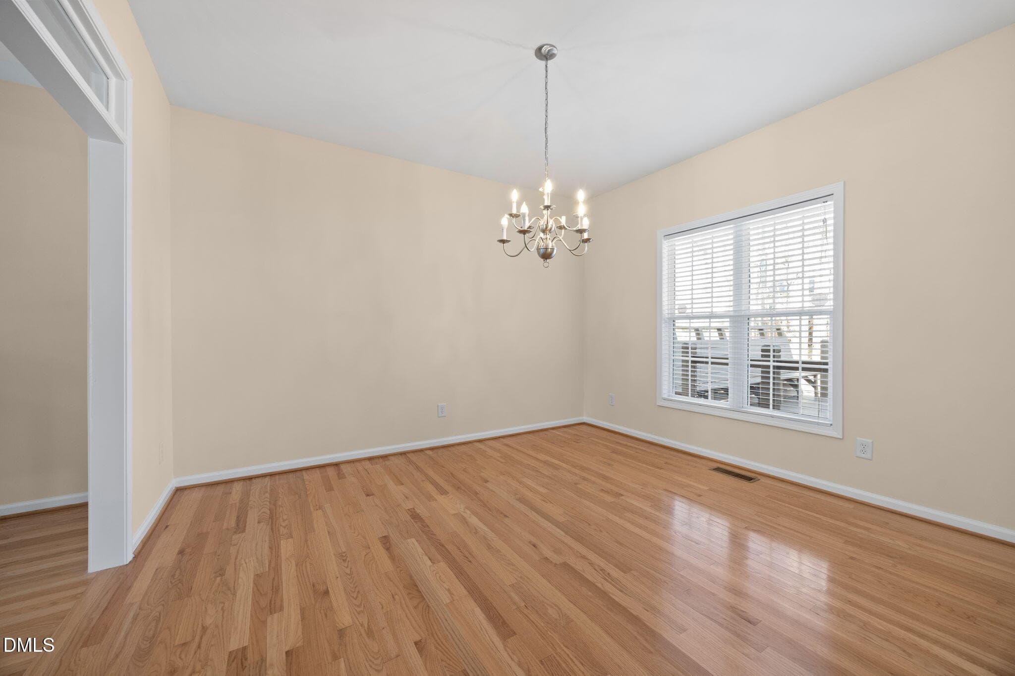 28-web-or-mls-IMG_4441 - 5210 Groveside Court, Raleigh, NC 27613, Raleigh