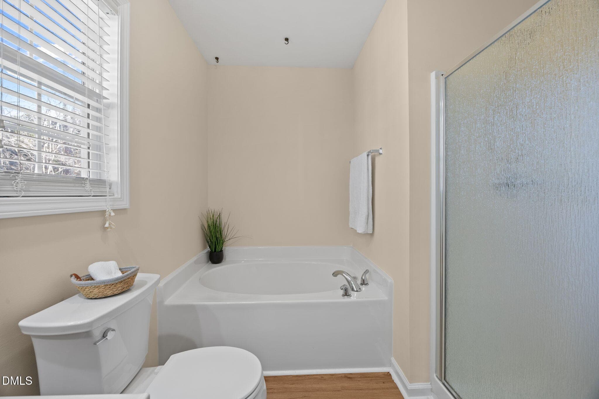 43-web-or-mls-IMG_4492 - 5210 Groveside Court, Raleigh, NC 27613, Raleigh